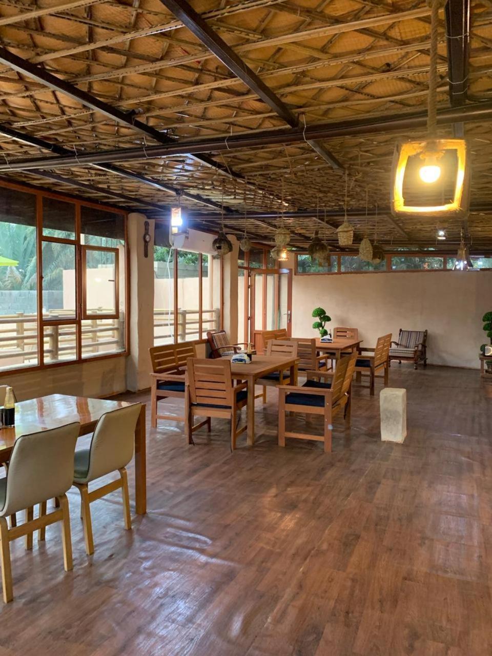 بيت نُزل السلام Bait Salam Inn Al Ḩamrāʼ 外观 照片