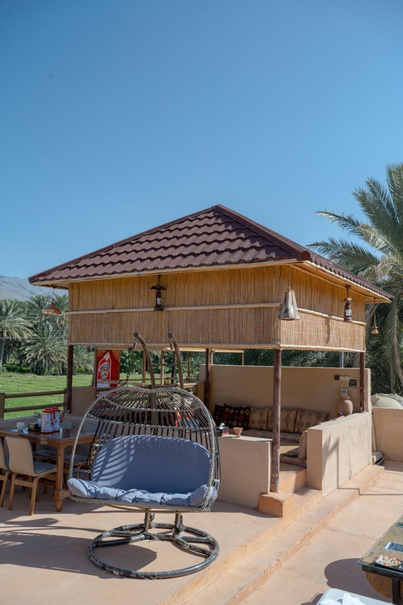 بيت نُزل السلام Bait Salam Inn Al Ḩamrāʼ 外观 照片